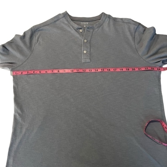 J. Crew Factory Men's Long-sleeve henley in slub cotton size XL blue/gray - Picture 7 of 9